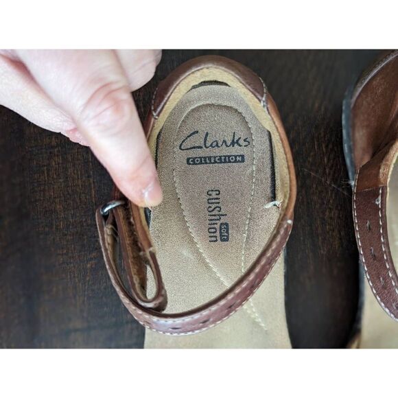 Clarks Soft Cushion Ankle Strap D'Orsay Leather Close-Toed Sandals - Size 7.5 - Picture 8 of 10